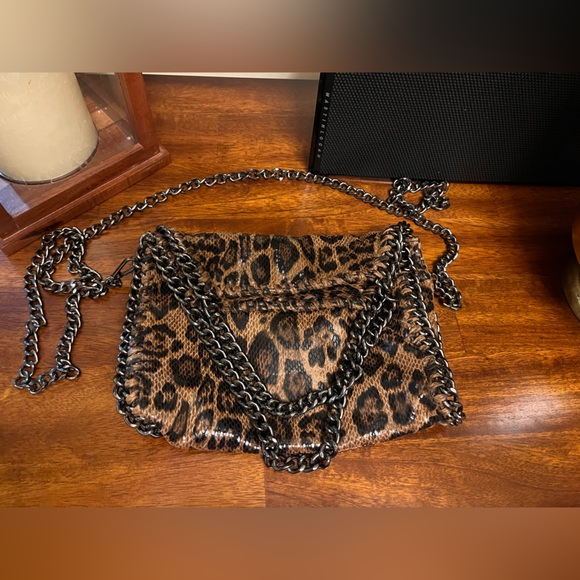 3AM Forever Chainlink Handbag/ Crossbody - Picture 5 of 5
